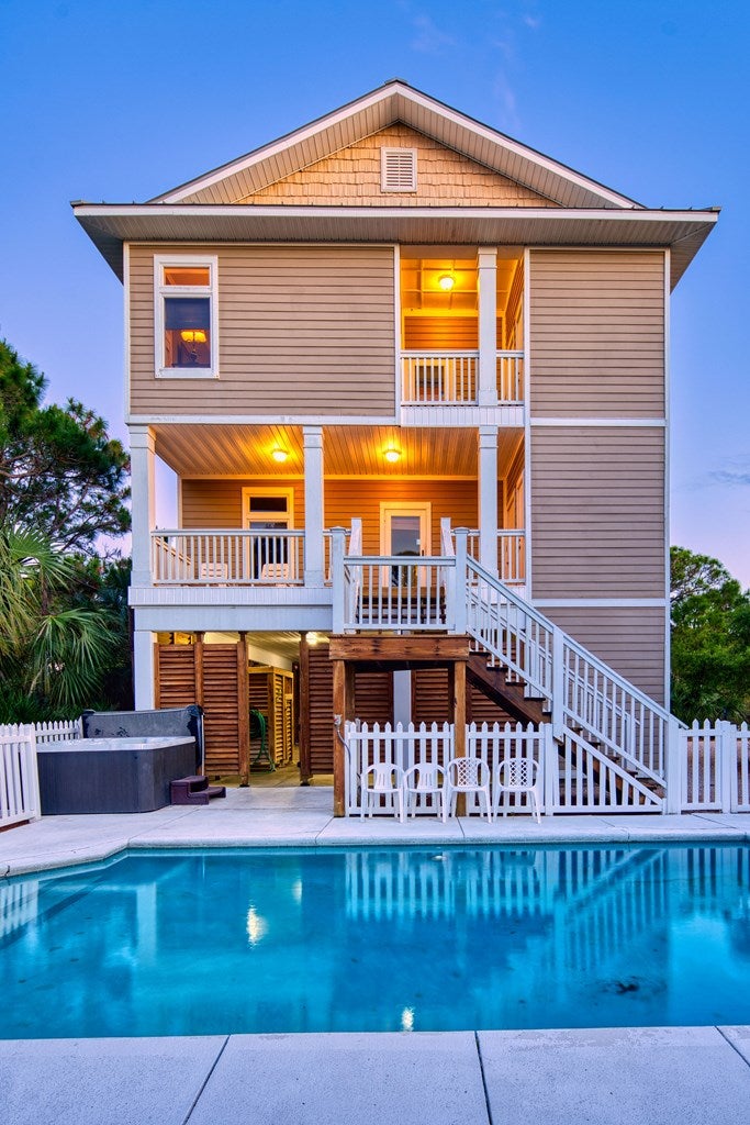 2020 Whelk Way, St. George Island, FL 32328 photo
