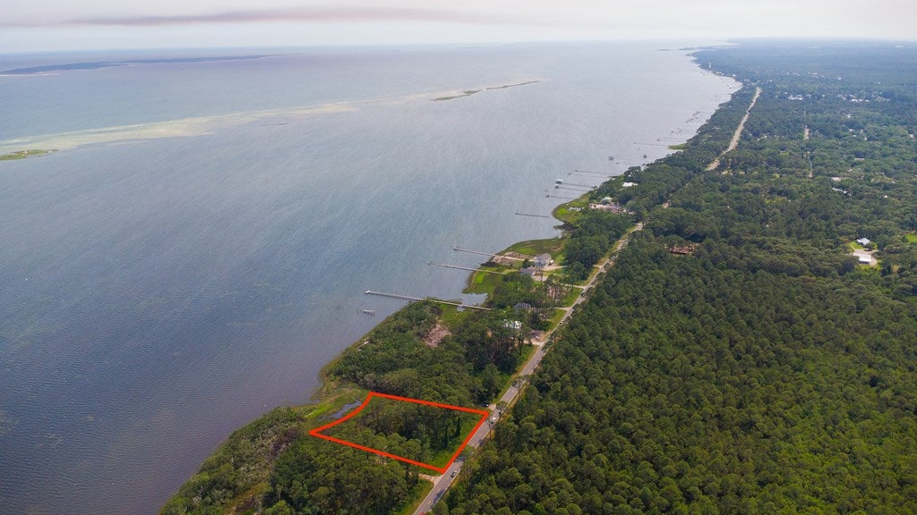 2724 Highway 98 E, Lanark Village, FL 32323 photo