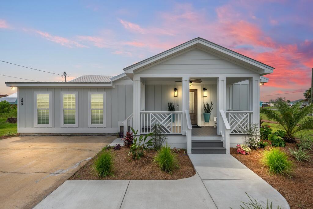209 7 St, Mexico Beach, FL 32456
