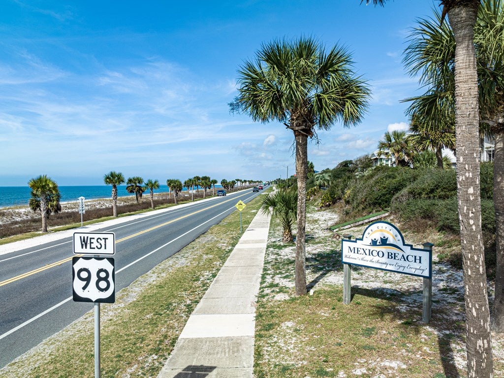 112 B 37 St, Mexico Beach, FL 32456 photo
