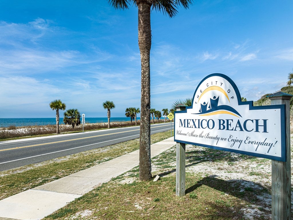 112 B 37 St, Mexico Beach, FL 32456 photo