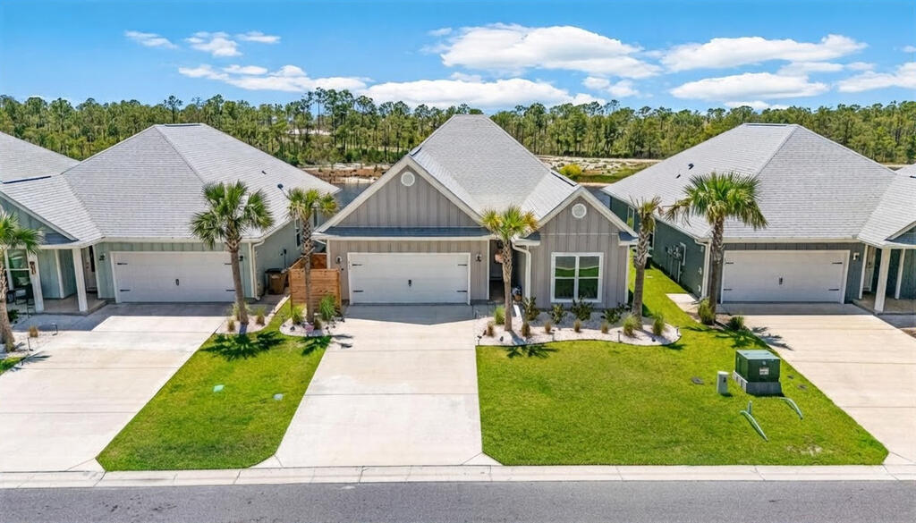 937 Backwater Rd, Port Saint Joe, FL 32456