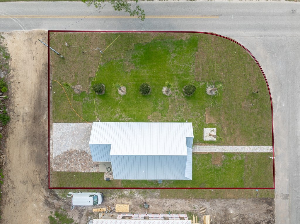 215 15 St, Apalachicola, FL 32320 photo