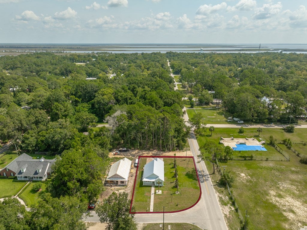215 15 St, Apalachicola, FL 32320 photo