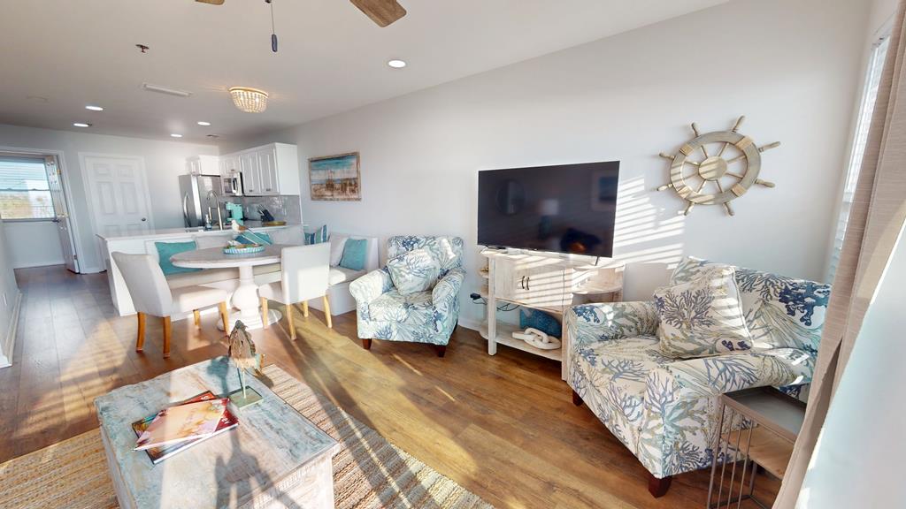 901 Highway 98 ##E, Mexico Beach, FL 32456 photo