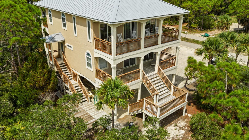 2156 Seahorse Ln, St. George Island, FL 32328 photo