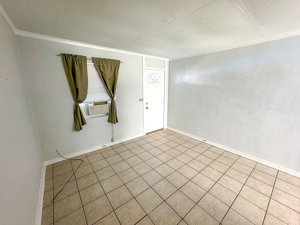 46 Carlton Ave #4, Lanark Village, FL 32323 photo