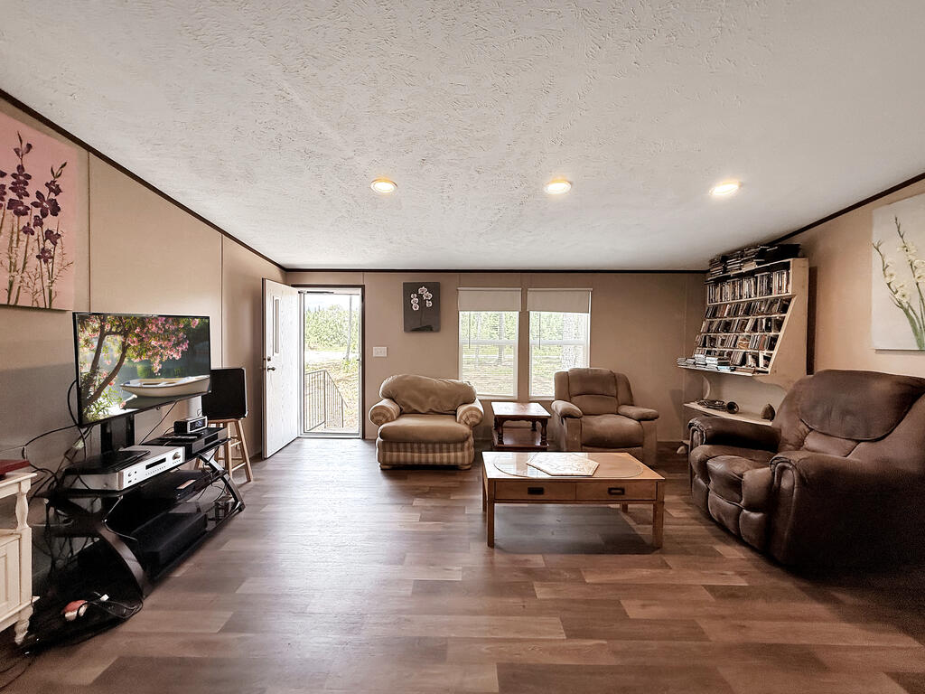 351 Douglas Landing Rd, Wewahitchka, FL 32465 photo