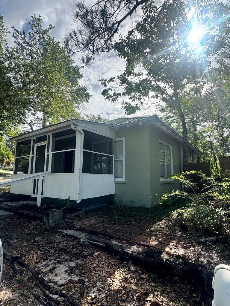 102 104 SE 1 St, Carrabelle, FL 32322 photo