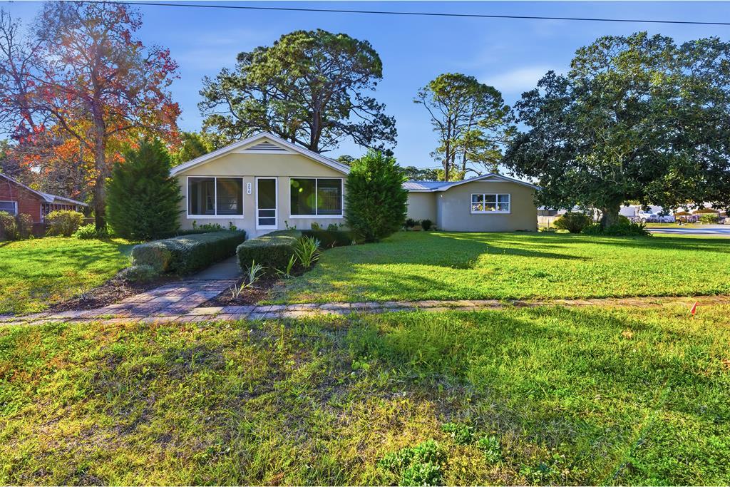 290 Highway 98 E, Eastpoint, FL 32328