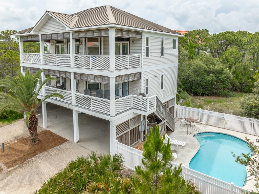 1804 Suzie Ct, St. George Island, FL 32328