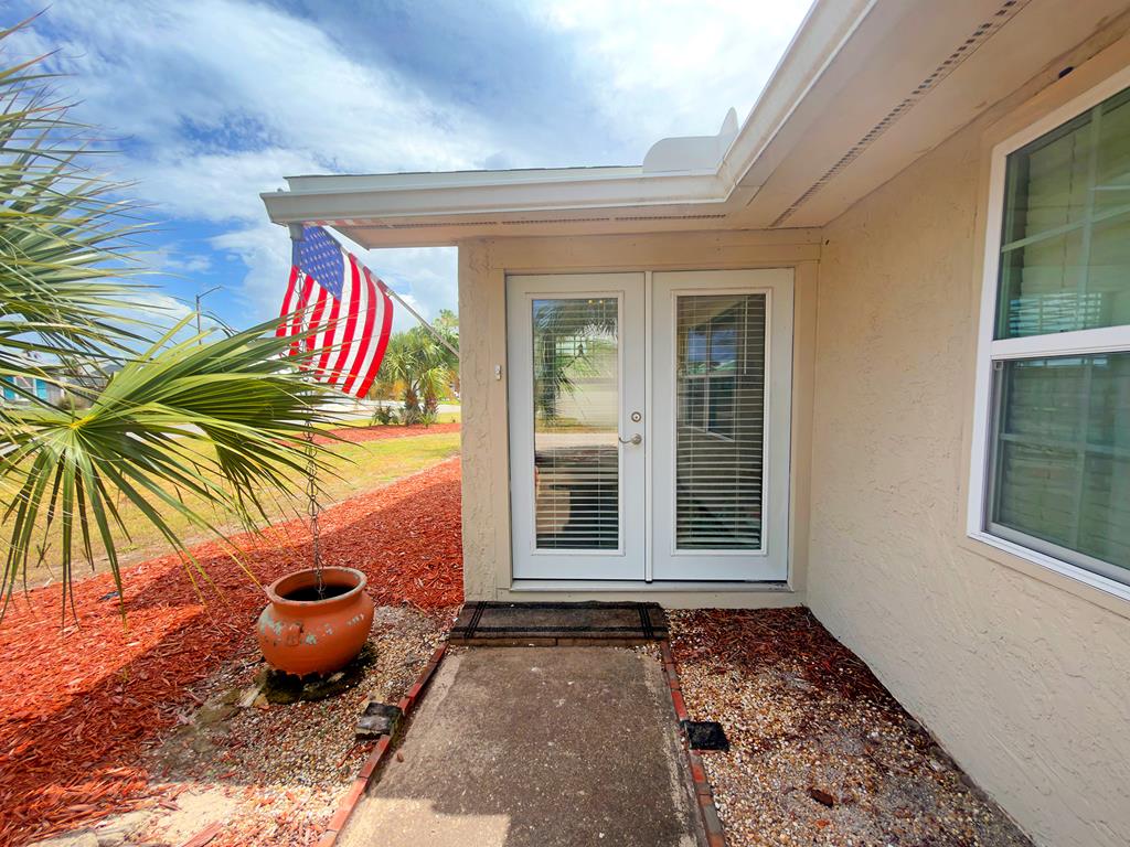 308 Beacon Rd, Port Saint Joe, FL 32456 photo