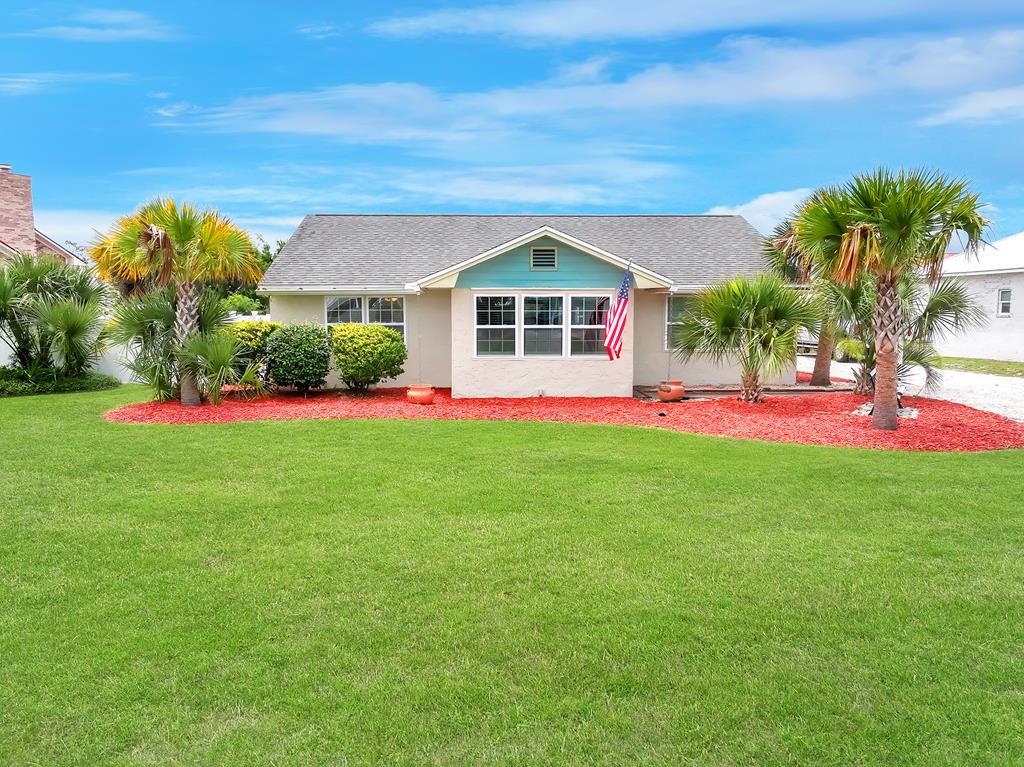 308 Beacon Rd, Port Saint Joe, FL 32456