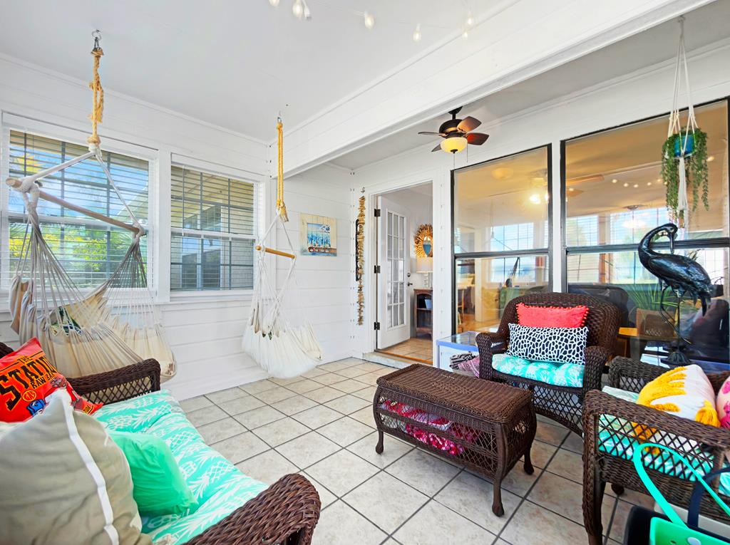 308 Beacon Rd, Port Saint Joe, FL 32456 photo