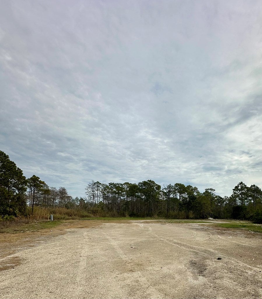 295 Airport Rd, Carrabelle, FL 32322 photo