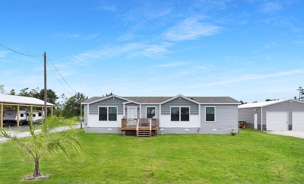 145 Margies Ln, Wewahitchka, FL 32465 photo