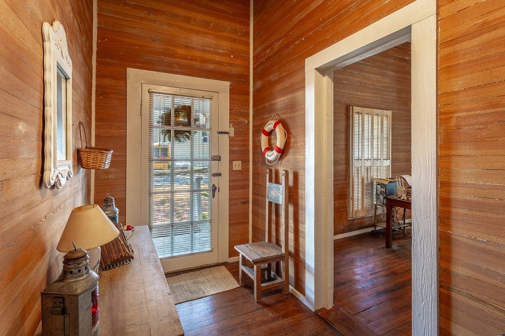 100 14 St, Apalachicola, FL 32320 photo