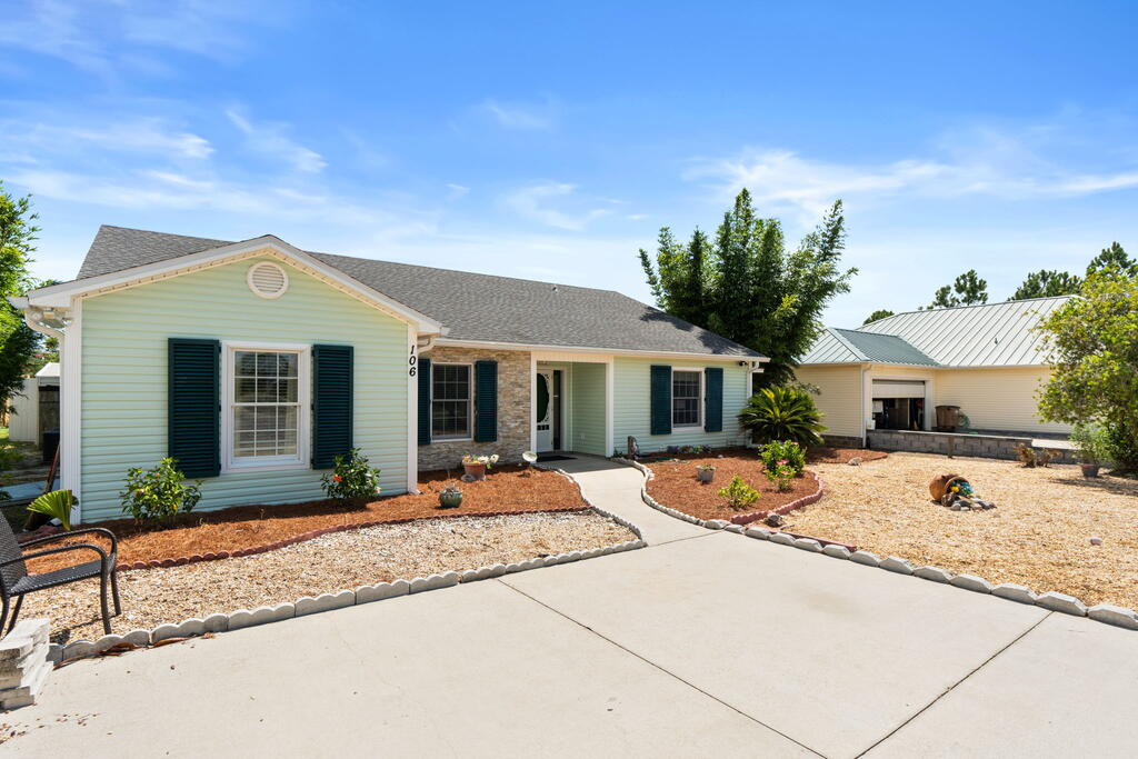 106 Hidden Ridge Rd, Port Saint Joe, FL 32456