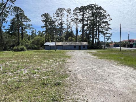  in Carrabelle FL 1582 Hwy 98.jpg