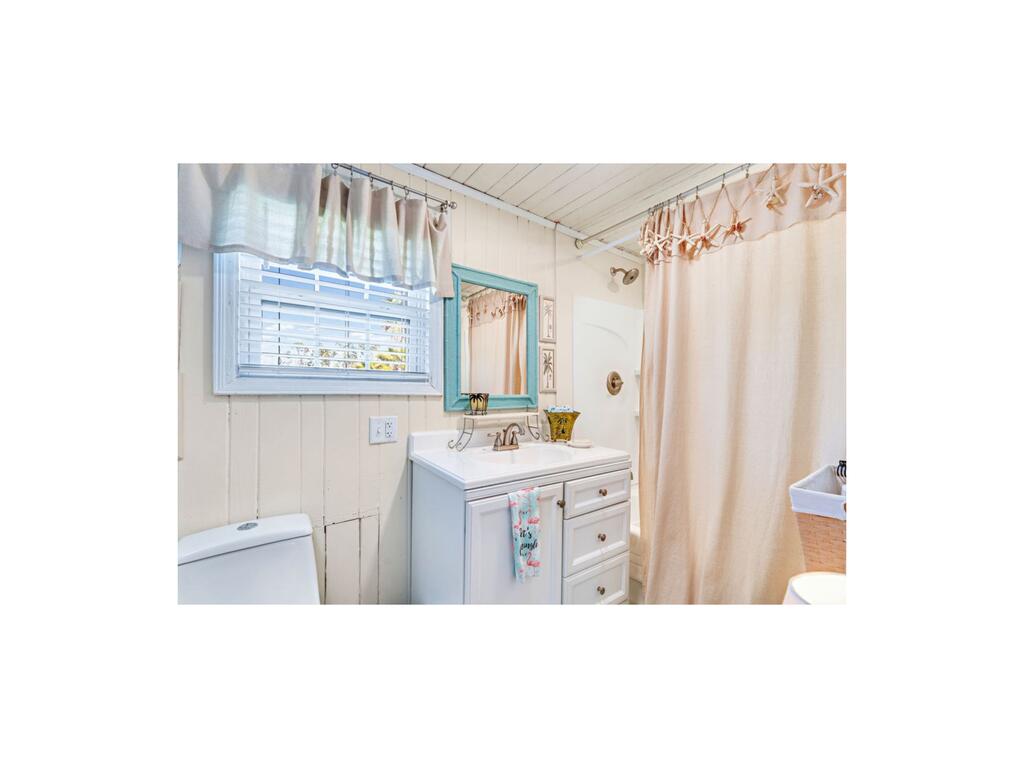 9230 Olive Ave, Port Saint Joe, FL 32456 photo