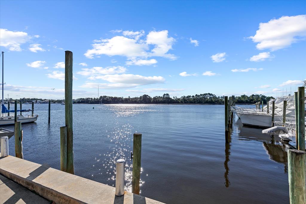903 Avenue A 13, Carrabelle, FL 32322