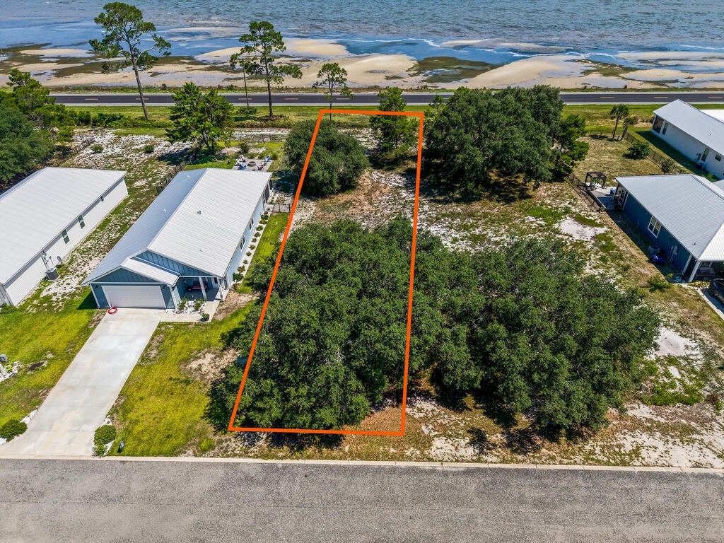 1690 Saint George's Ct, Eastpoint, FL 32328 photo