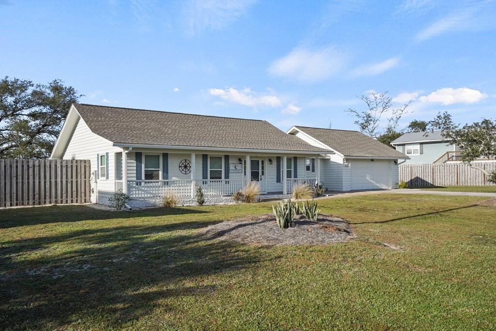 229 Balboa St, Port Saint Joe, FL 32456