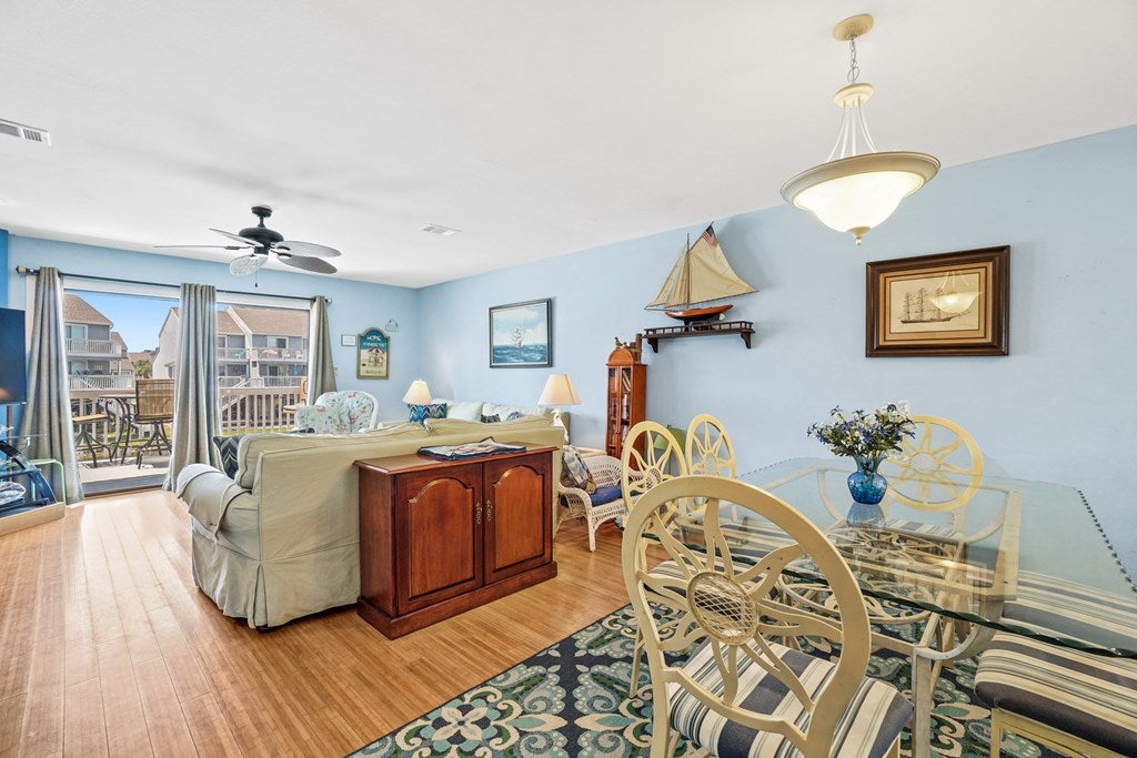 135 Parkside Cir, Cape San Blas, FL 32456 photo