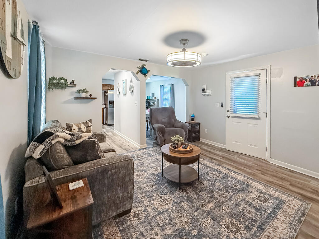 511 Woodward Ave, Port Saint Joe, FL 32456 photo