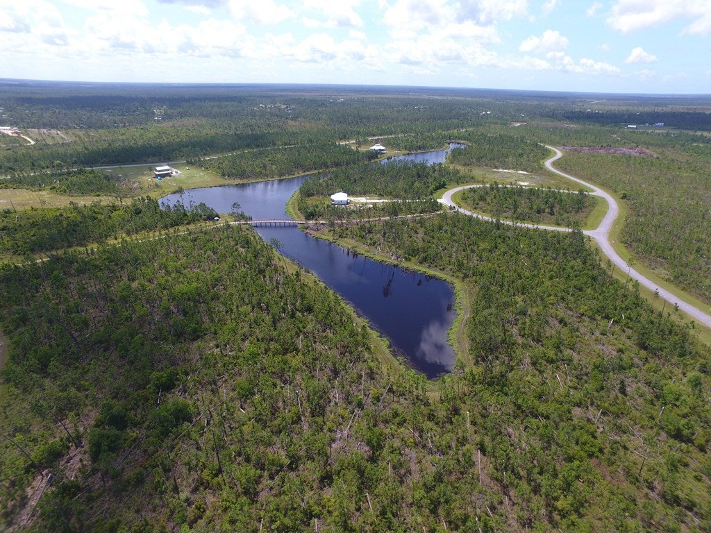 817 Wide Water Cir, Wewahitchka, FL 32465 photo