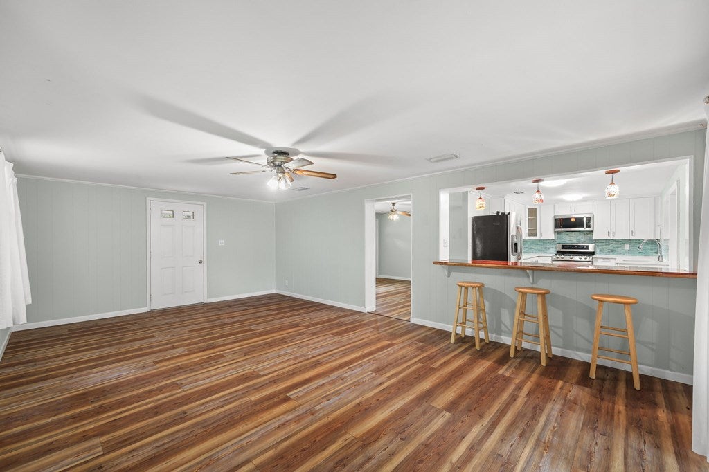 136 E Rogers St, Port Saint Joe, FL 32456 photo