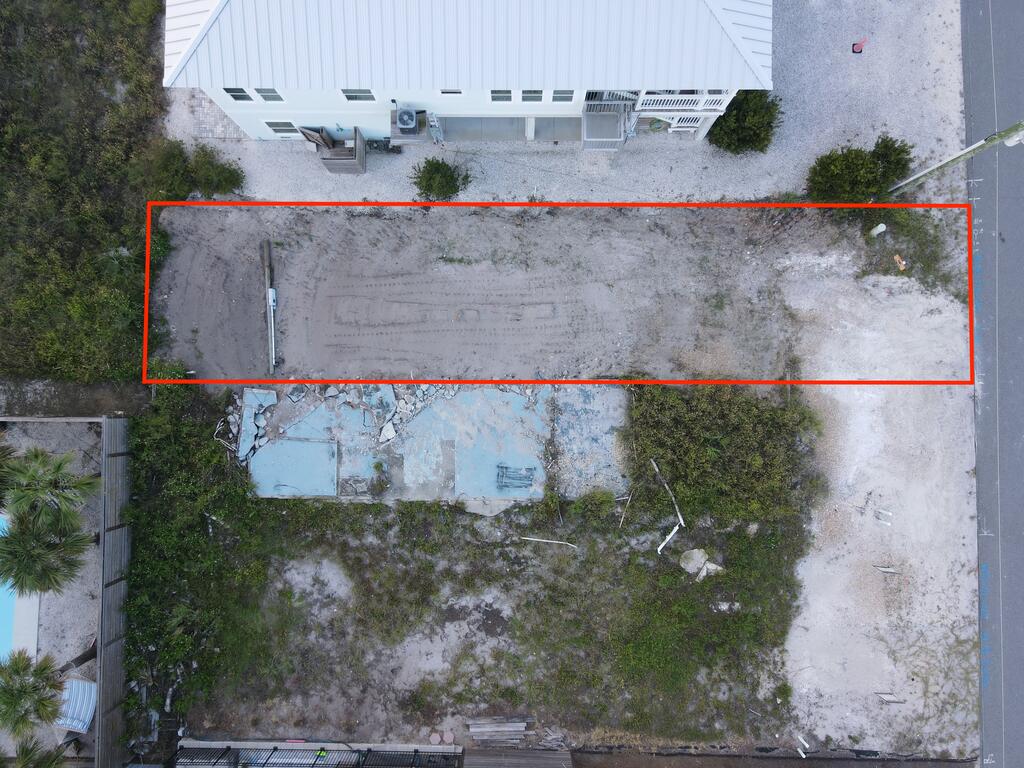 111 S 39 St #B, Mexico Beach, FL 32456 photo