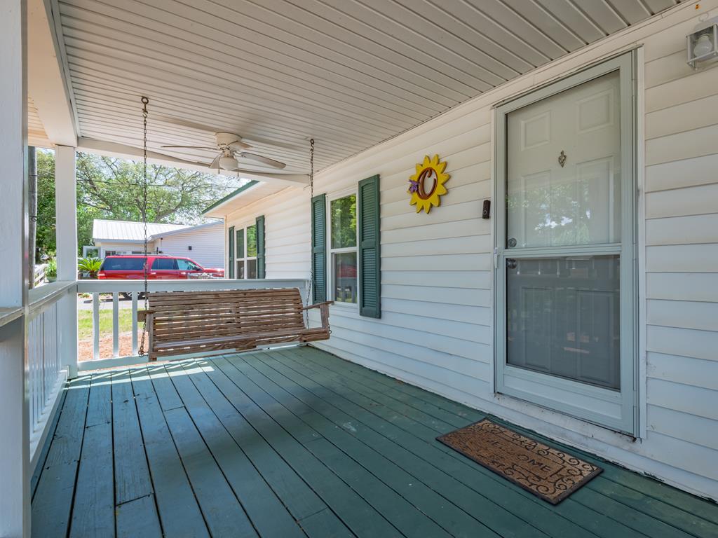 202 Ferry Dock Rd, Eastpoint, FL 32328 photo