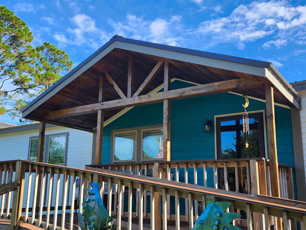 511 NE Avenue H, Carrabelle, FL 32322 photo