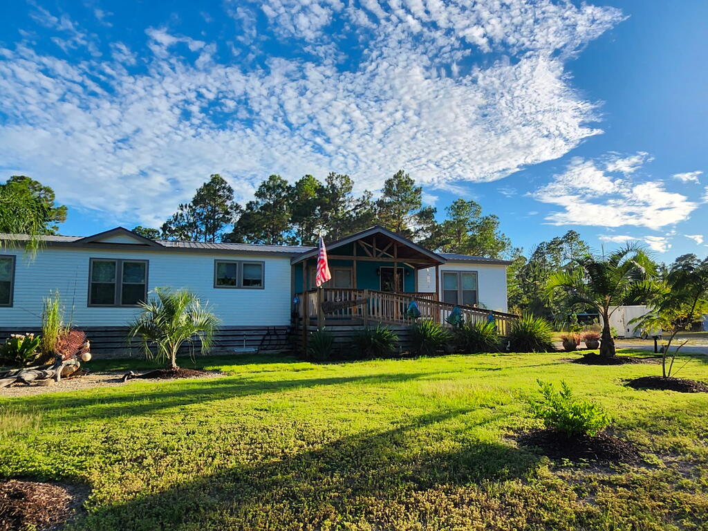 511 NE Avenue H, Carrabelle, FL 32322 photo