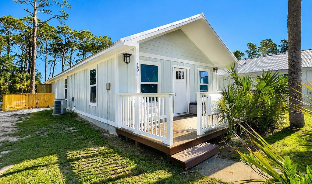151 Beach St, Port Saint Joe, FL 32456 photo