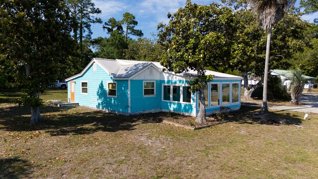 615 Highway 98, Eastpoint, FL 32328 photo