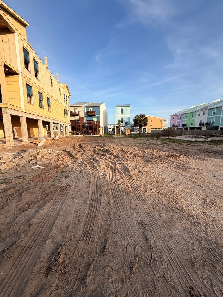 111 38th St, Mexico Beach, FL 32456 photo