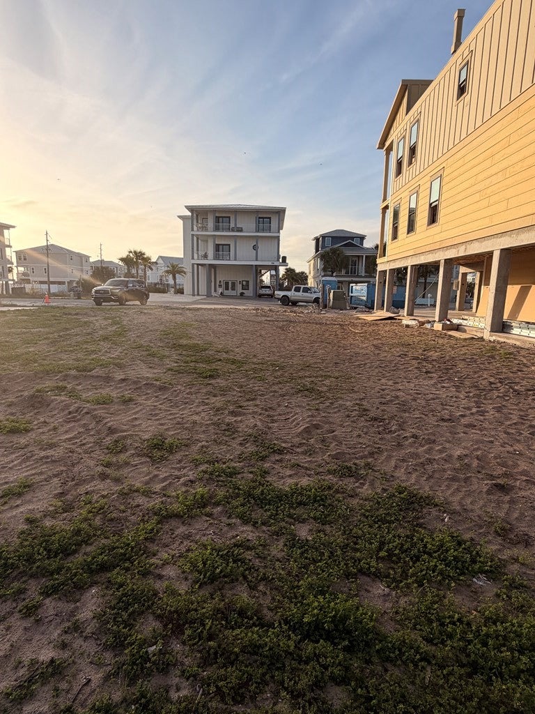 111 38th St, Mexico Beach, FL 32456 photo