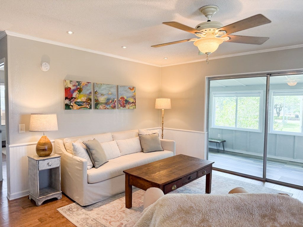 63 Oak Ave, Mexico Beach, FL 32456 photo