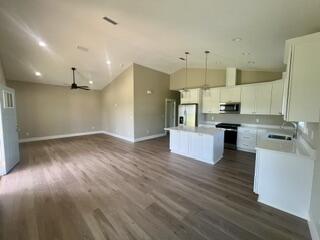 624 Knowles Ave, Port Saint Joe, FL 32456 photo