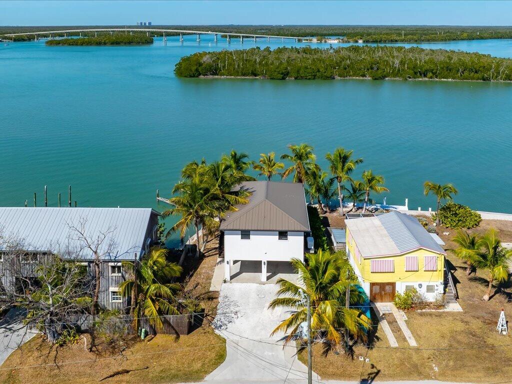 232 Harbor Pl, Goodland, FL 34140 photo