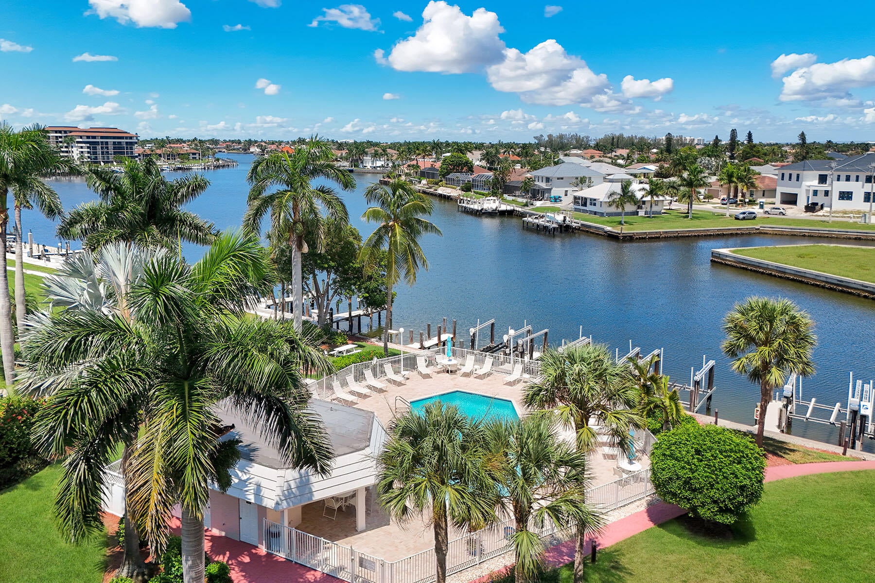 270 Collier Blvd, Marco Island, FL 34145