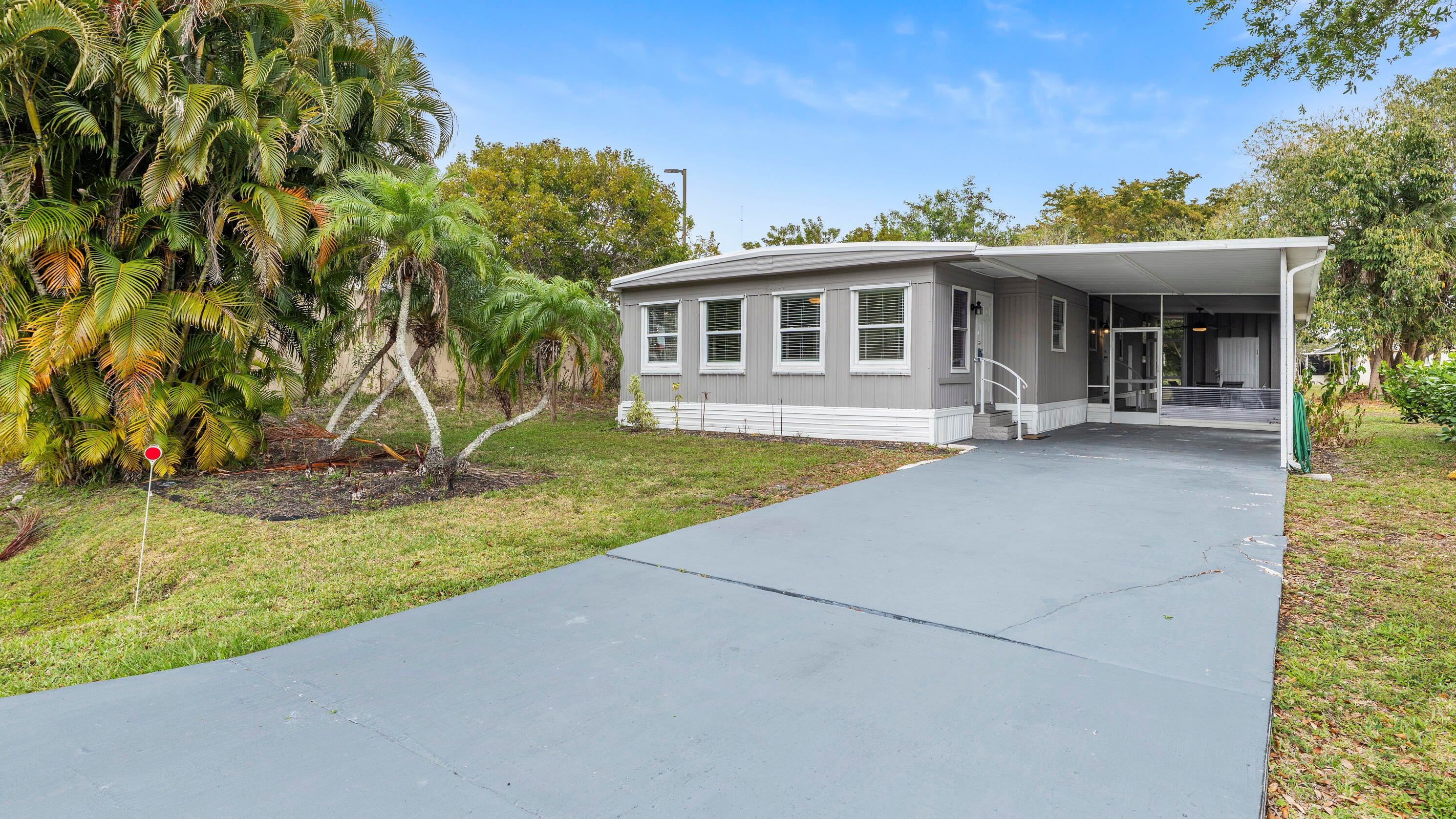 851 Manatee Rd, Naples, FL 34114 photo