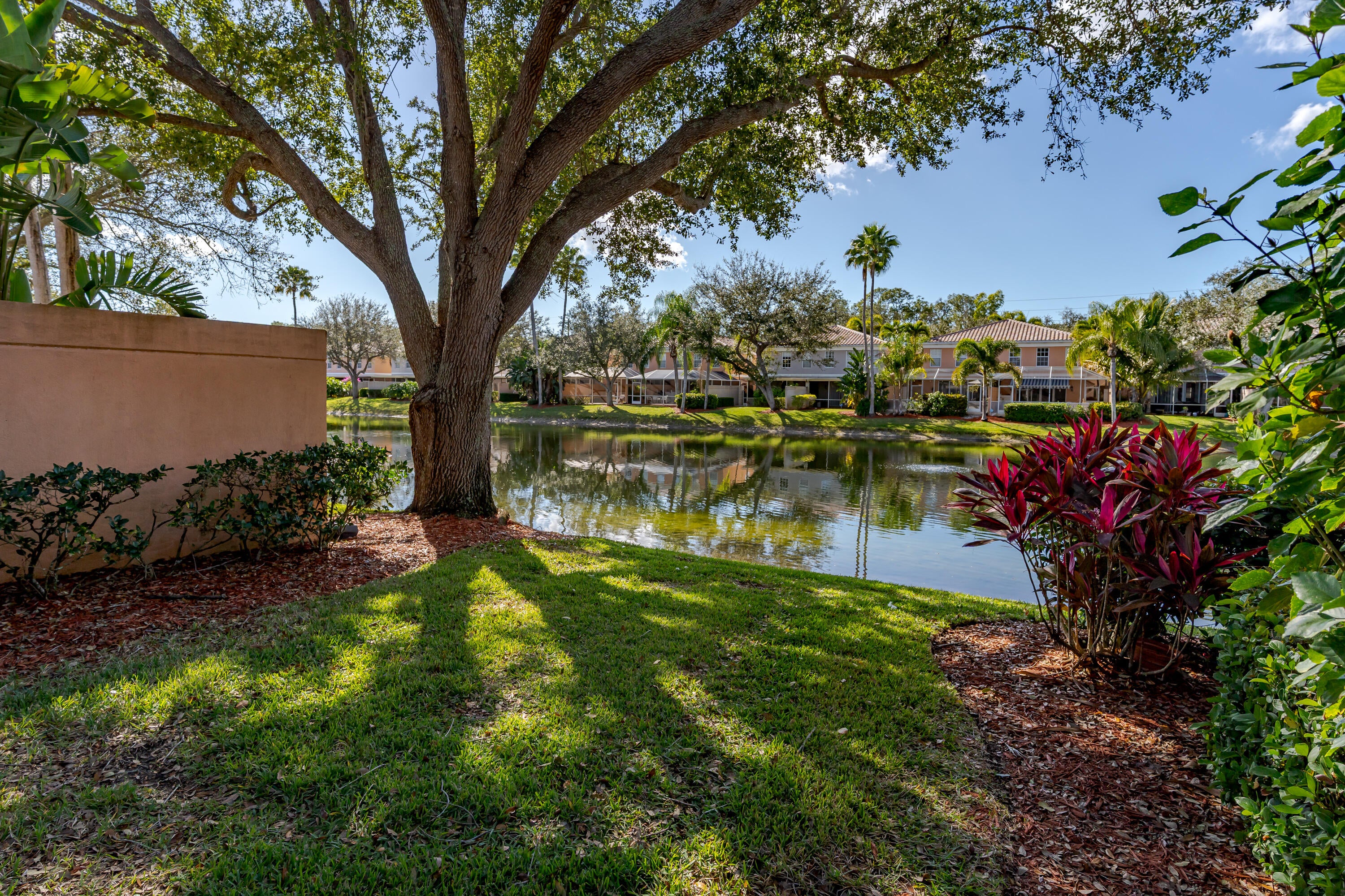 5353 Cove Circle 5353, Naples, FL 34119 photo