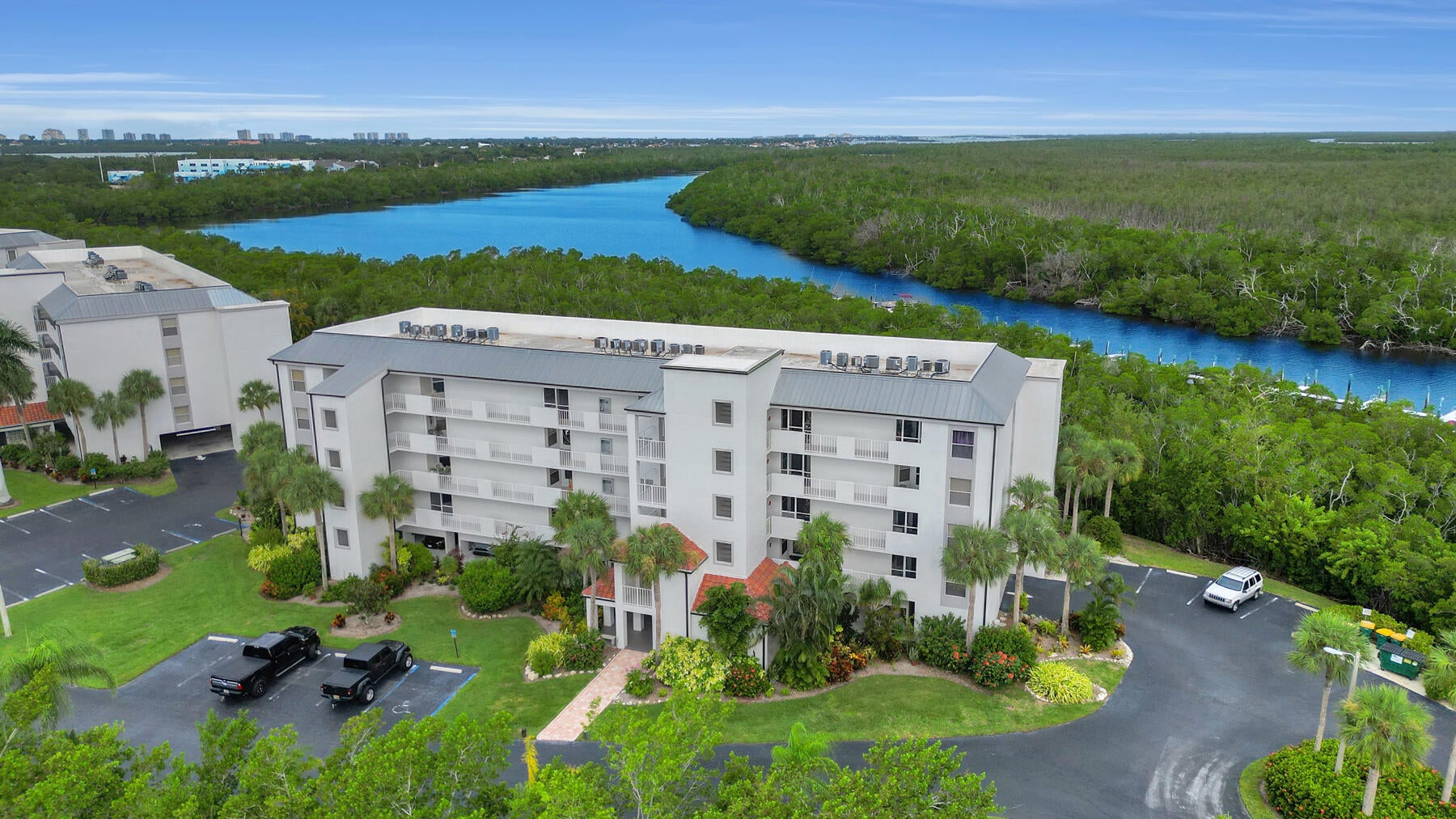 200 Stevens Lndg, Marco Island, FL 34145