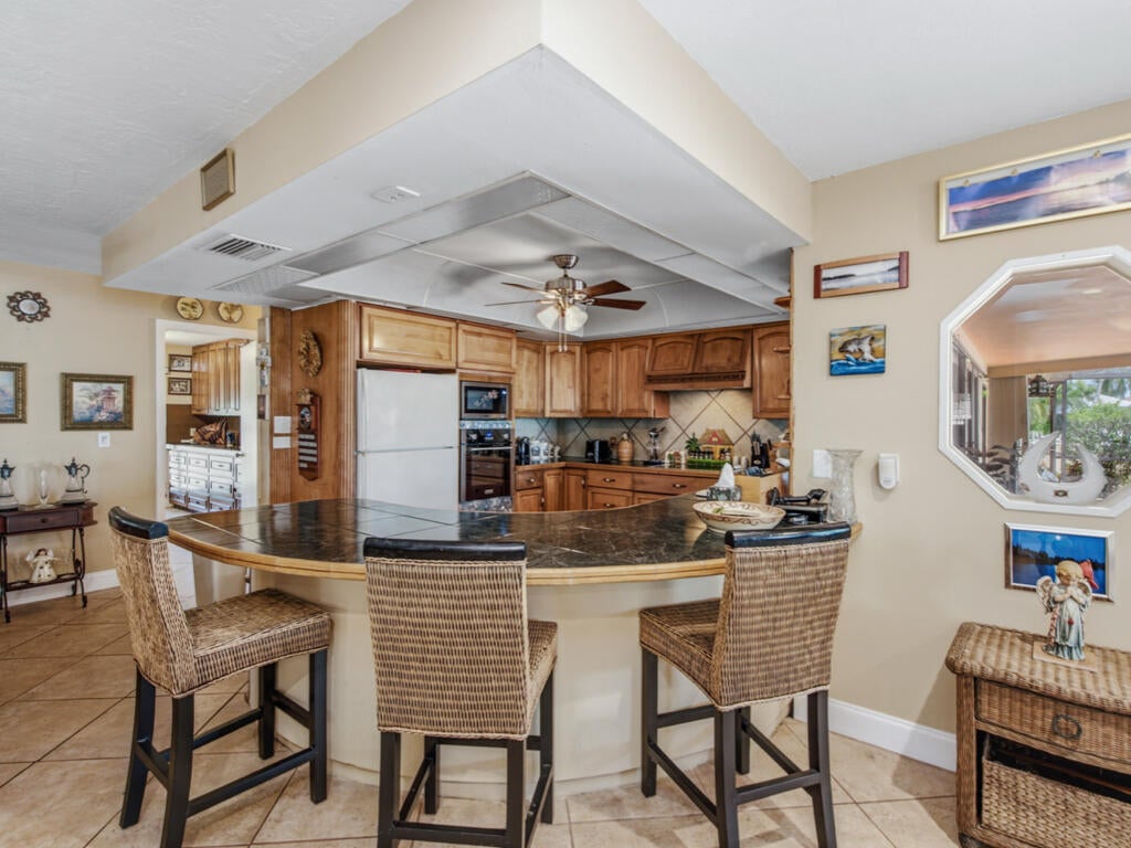 197 Gulfport Ct, Marco Island, FL 34145 photo