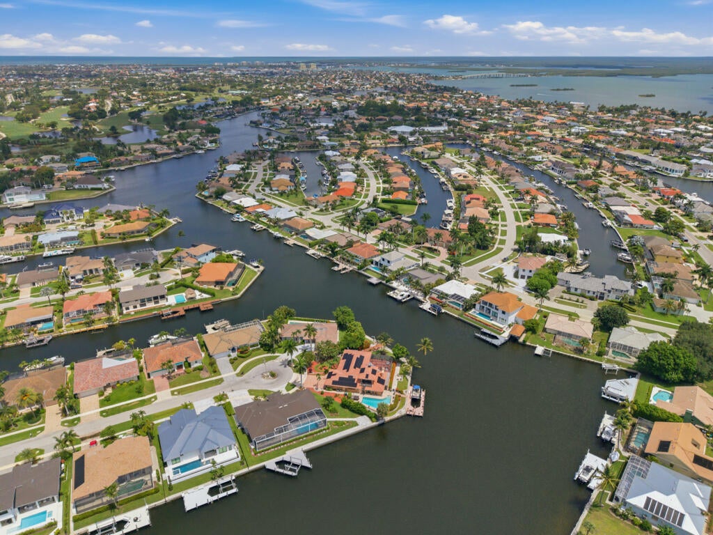 197 Gulfport Ct, Marco Island, FL 34145 photo