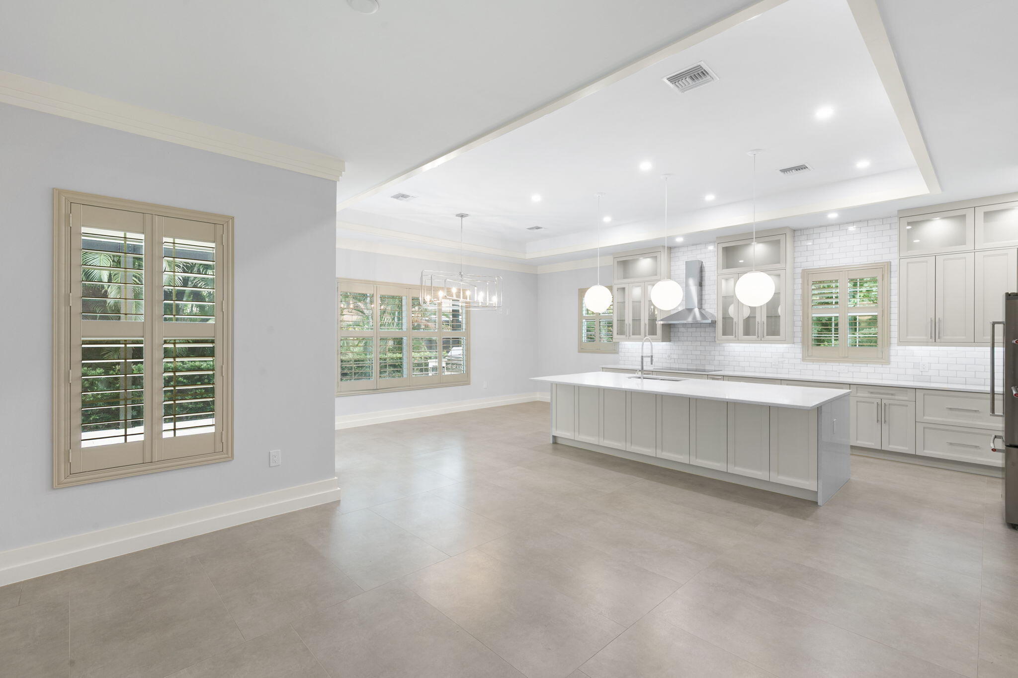 1086 Michigan Ave, Naples, FL 34103 photo