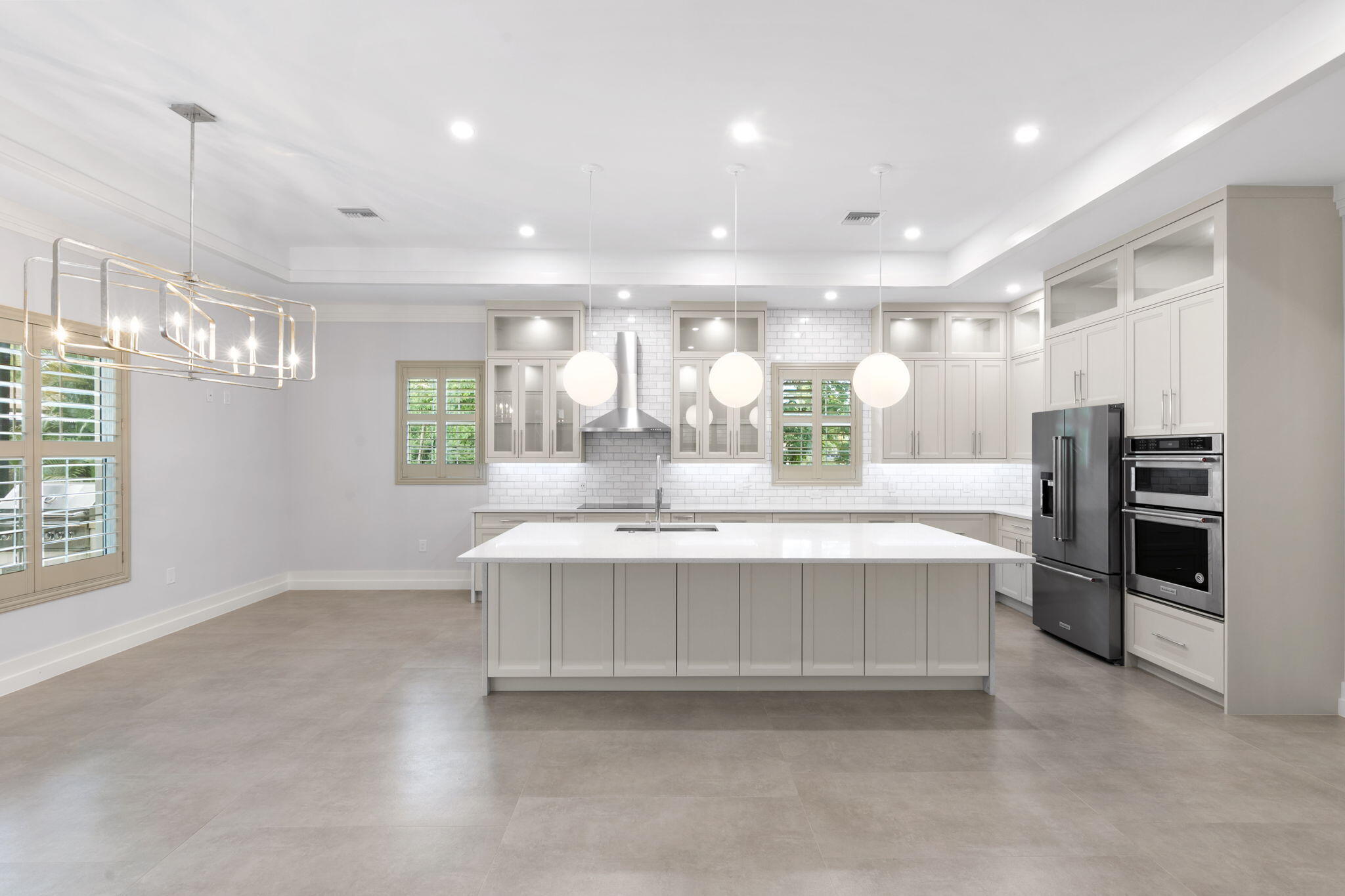 1086 Michigan Ave, Naples, FL 34103 photo